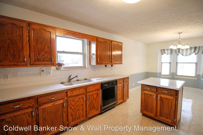 Building Photo - 3 br, 3 bath House - 534 Independence Way