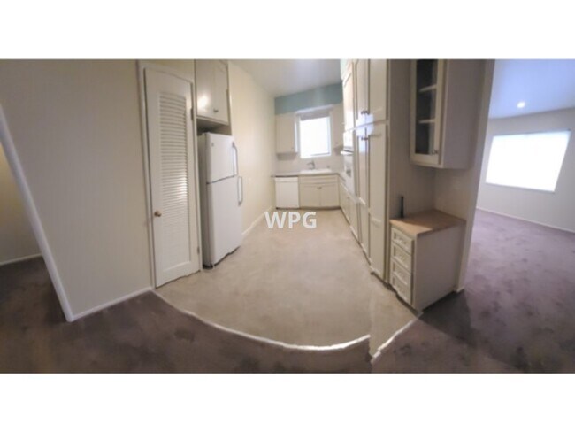 Foto del edificio - 227 Harrison Ave