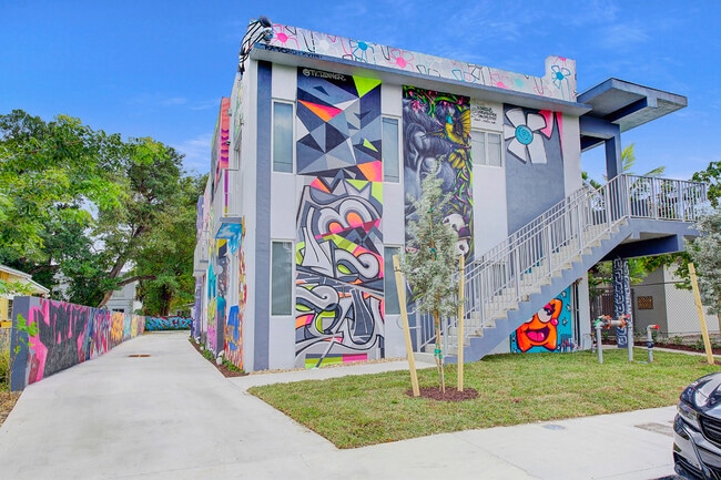 Photo - 346 NW 35th St (Miami, FL) Townhome