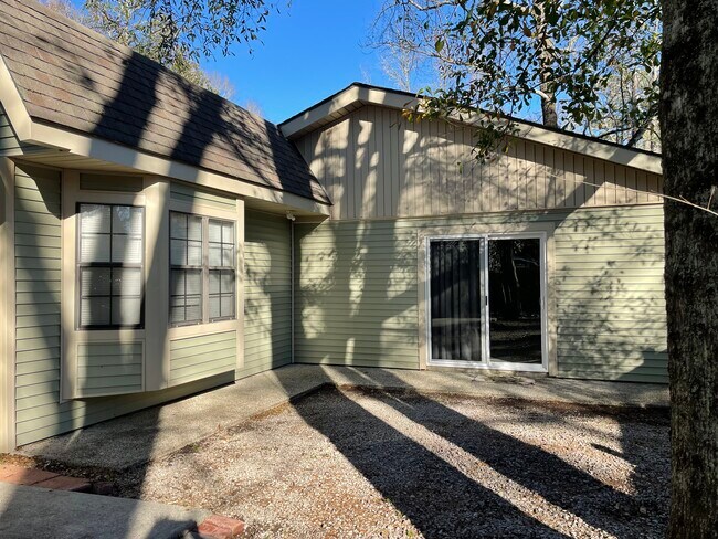 Foto del edificio - 1505 Beech St