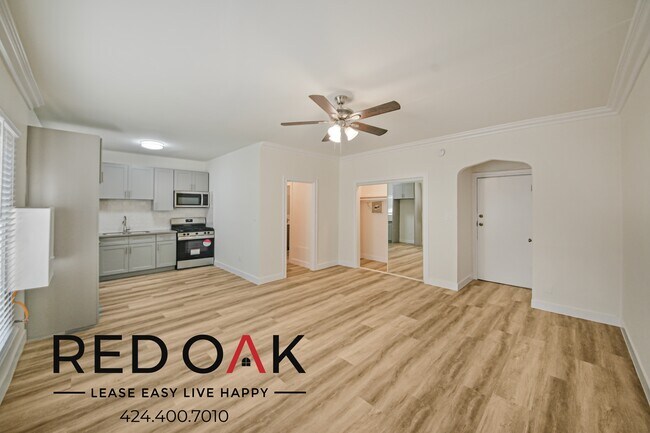 Foto del edificio - Beautiful, Spacious Studio with Stainless ...