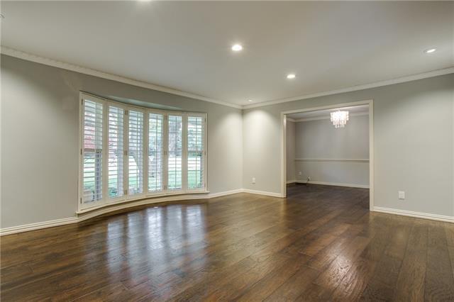 Foto del edificio - 7137 Stonetrail Dr
