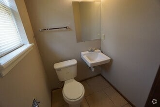 Building Photo - 113 S 43rd St
