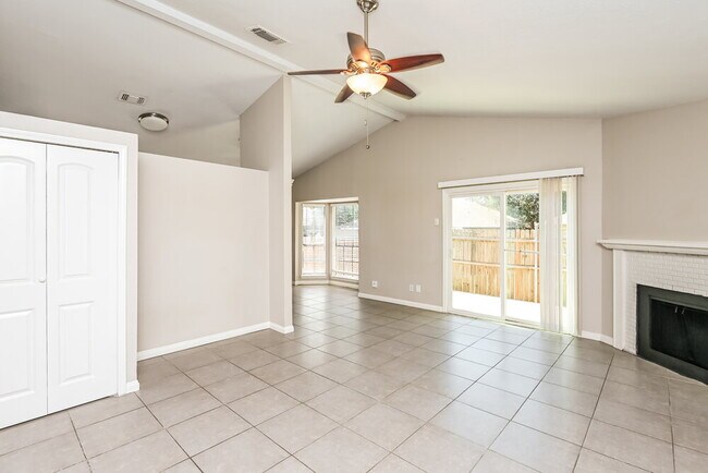 Foto del edificio - 2811 Galemeadow Dr
