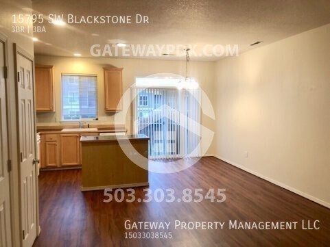 Building Photo - 15795 SW Blackstone Dr