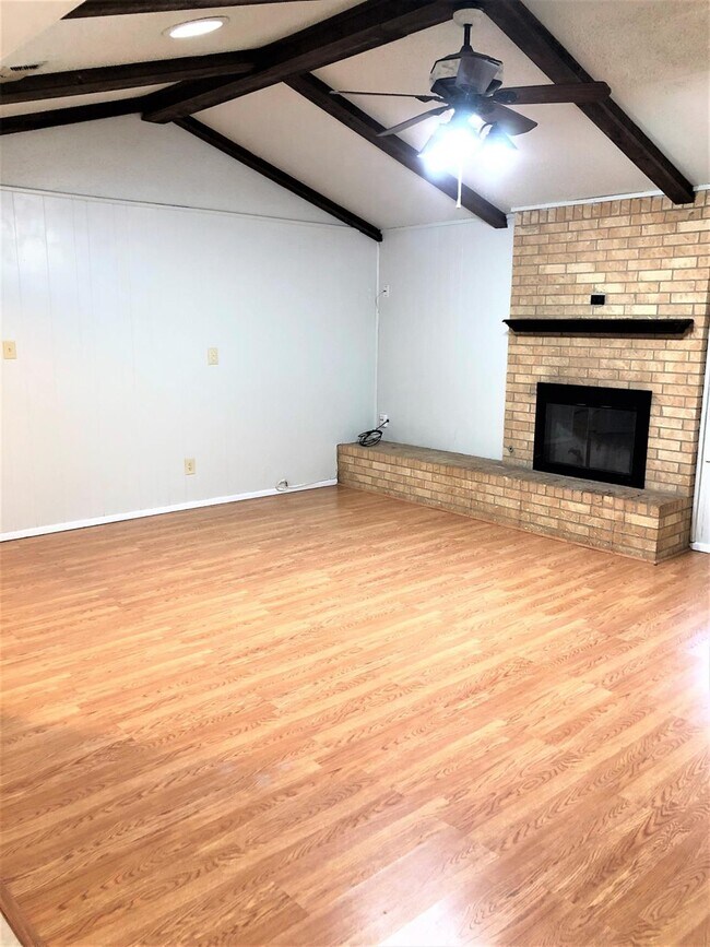 Foto del edificio - 4811 55th St