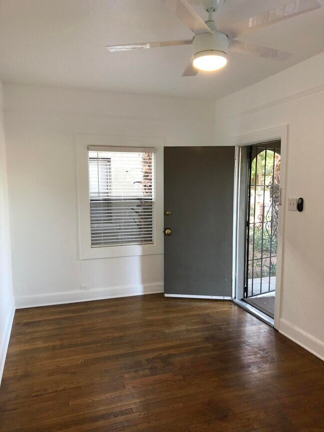 Foto del edificio - 1137 E Palm Ln