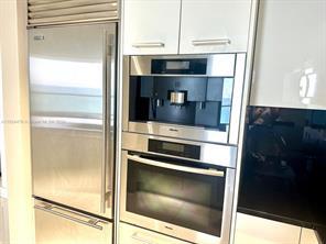 Foto del edificio - Collins Avenue, Sunny Isles Beach, FL 3316...