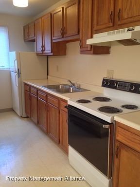 Foto del edificio - 1 br, 1 bath Apartment - 322 First St.