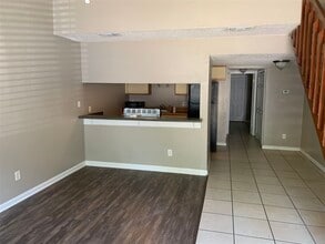 Building Photo - 2387 Sandpiper St
