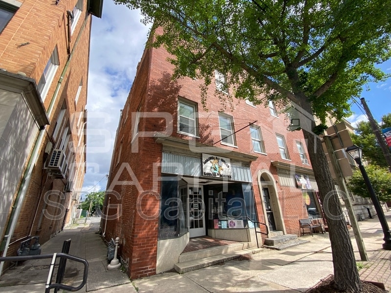 Foto principal - 11 W King St