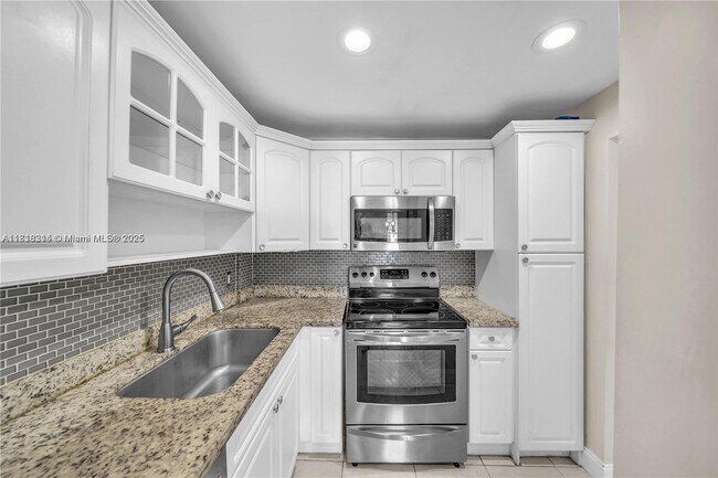 Foto del edificio - 5050 NW 7th St
