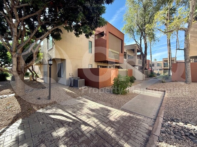 Building Photo - 3500 Hayden Rd
