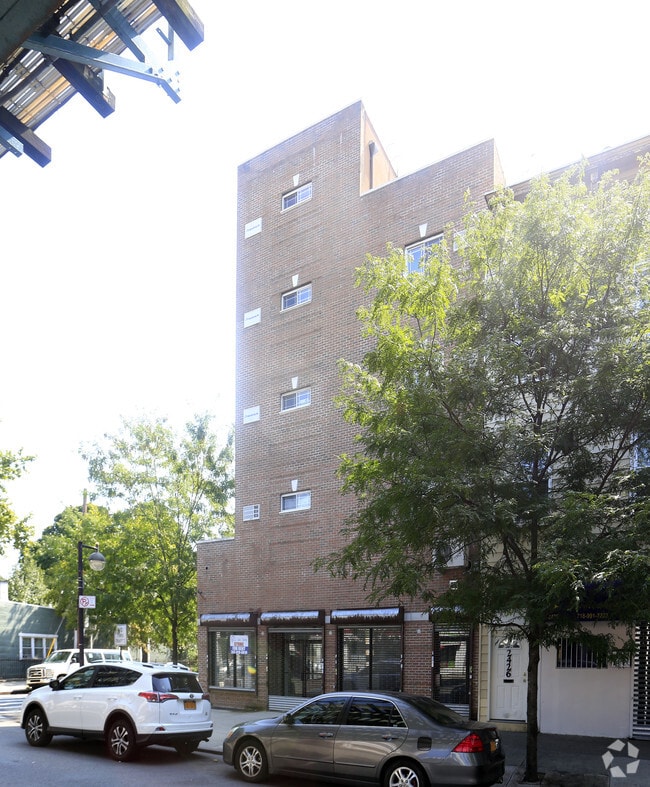Building Photo - 1373 Herschell St