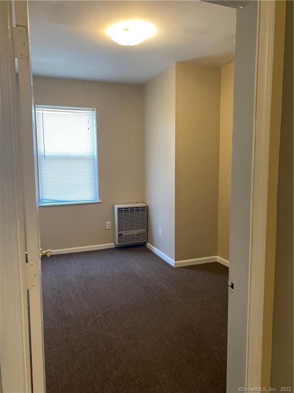 1064 Poquonnock Rd Unit 5, Groton, CT 06340 Condo for Rent in Groton