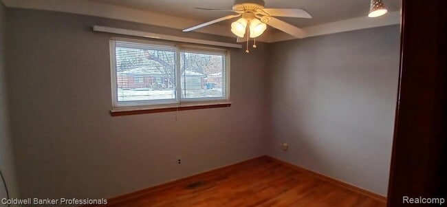 Foto del edificio - 30632 Ohmer Dr