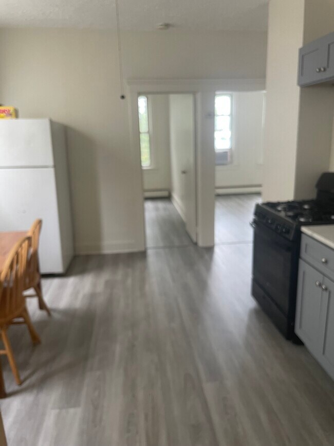 Foto del edificio - 57 Terhune Ave