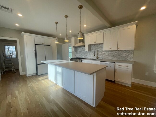 Photo - 1166 Fellsway Apartment