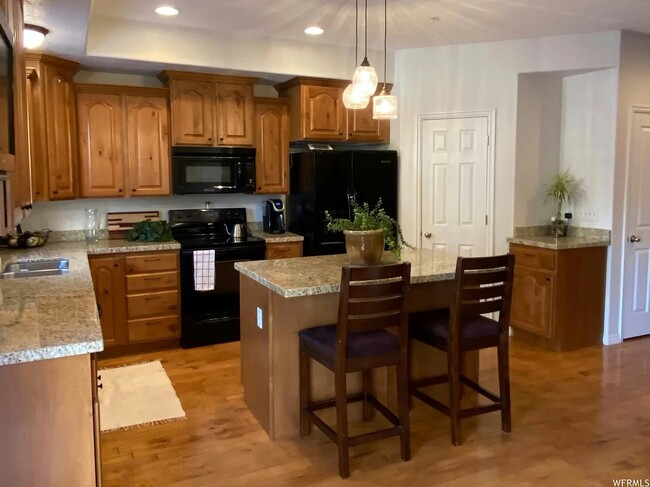 Building Photo - 4587 Red Sage Ct