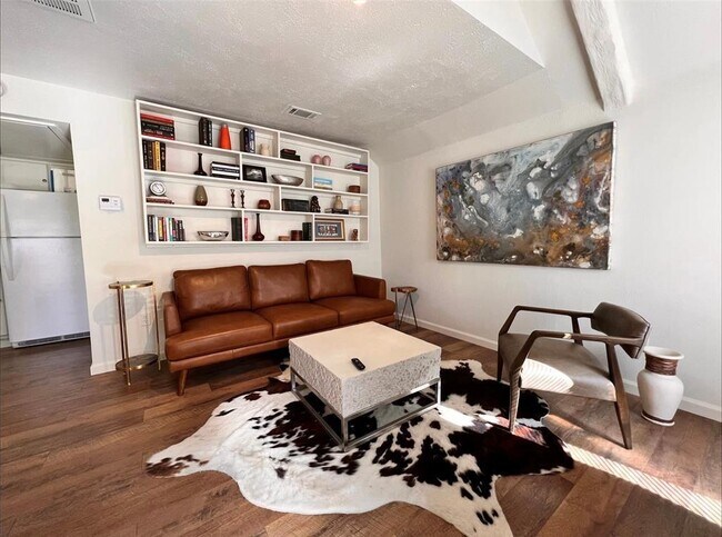 Foto del edificio - 1133 Merrill St