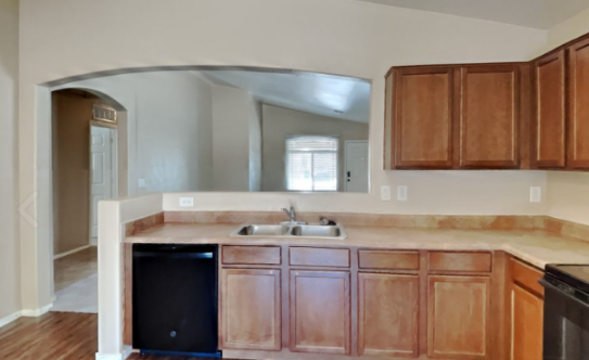Building Photo - 36590 W San Clemente St
