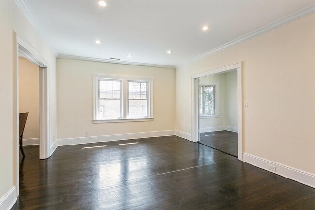 Foto del edificio - 371 Hayward Ave