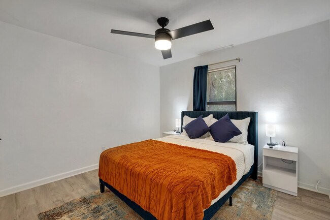 Foto del edificio - 2412 Talco Hills Dr