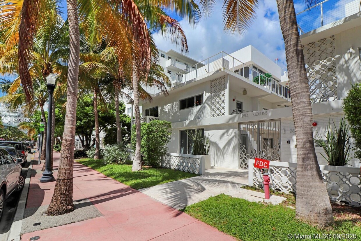 Foto principal - 250 Collins Ave