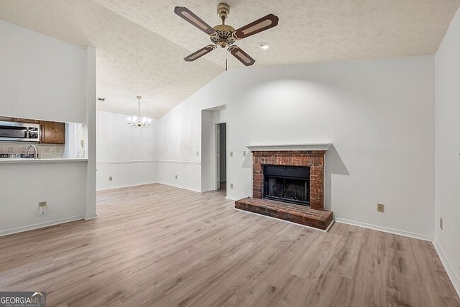 Building Photo - 1306 McClelen Way
