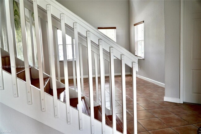 Foto del edificio - 4 br, 3 bath House - 18140 NW 90th Ave