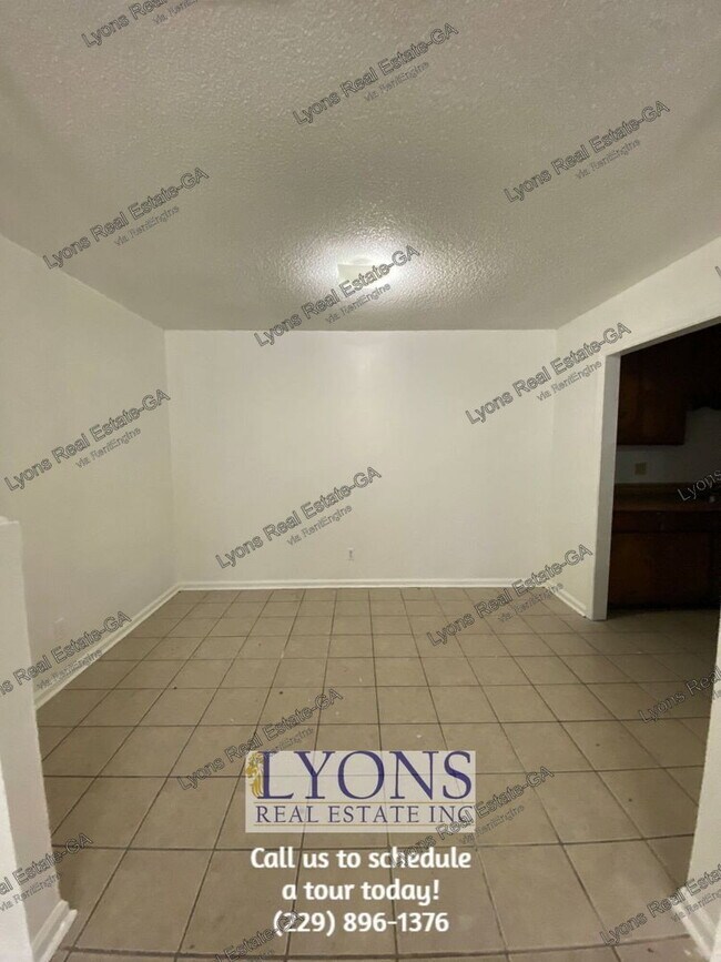 Foto del edificio - 1028 S Gordon Ave