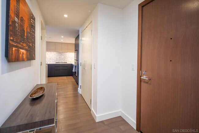 Building Photo - 1388 Kettner Blvd