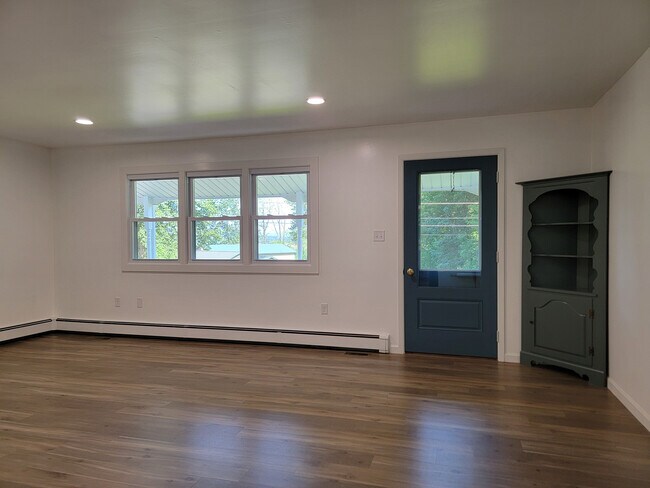 Foto del edificio - 661 Lauschtown Rd