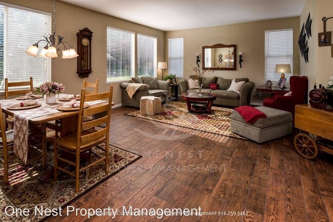 Building Photo - 4 br, 2.5 bath House - 2569 Century Oak Drive