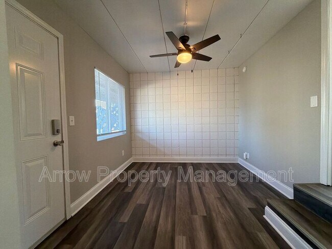 Foto del edificio - 877 N 26th St