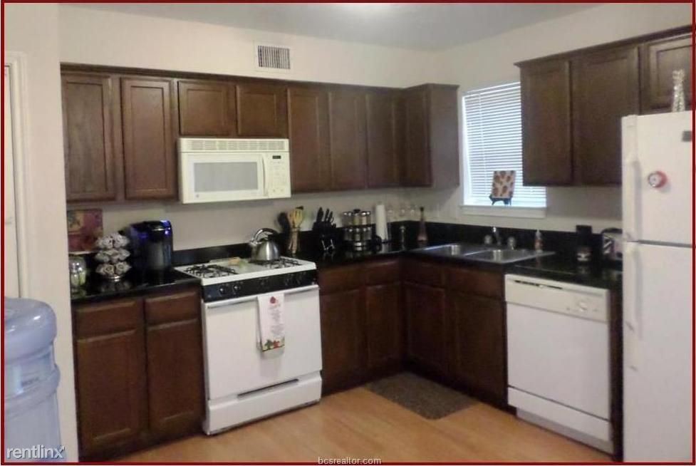 Foto del edificio - 1808 W Villa Maria Rd