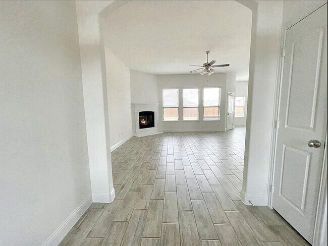 Foto del edificio - 3016 Bobcat Dr