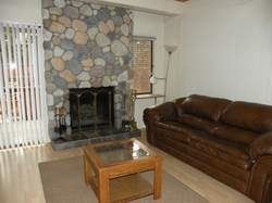 Building Photo - 3 br, 2 bath Condo - Racquet Club 83