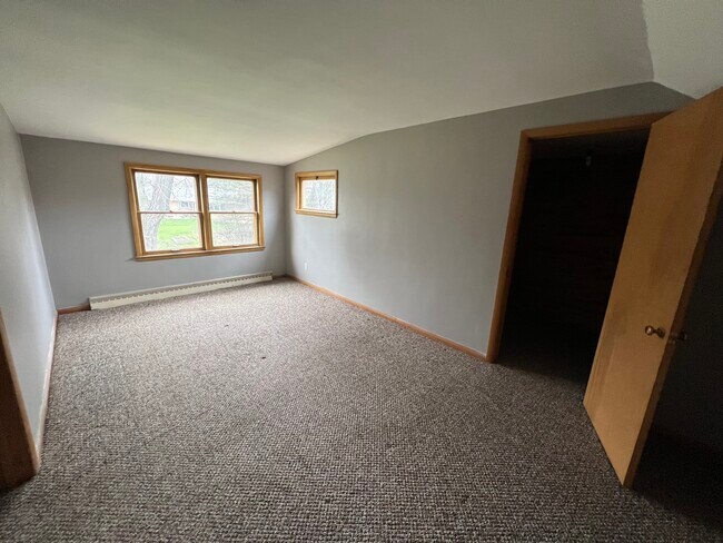 Foto del edificio - 211 S High St