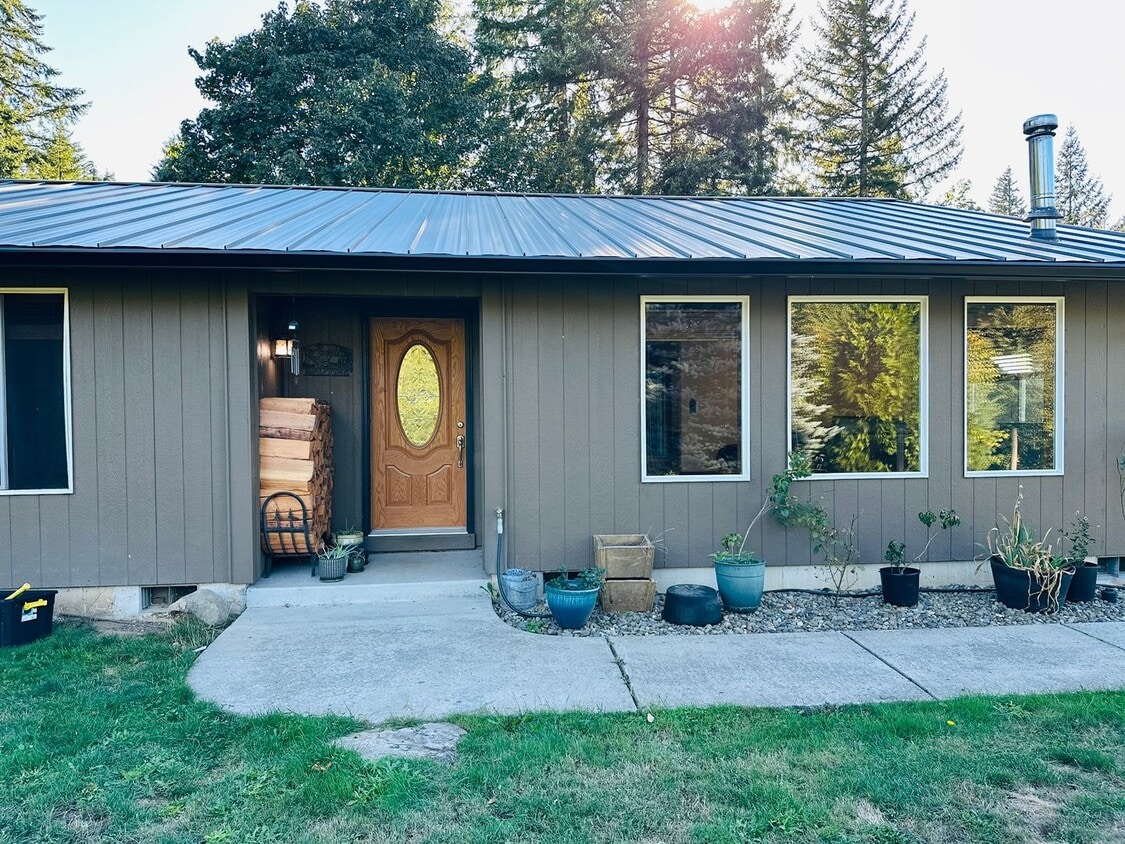 Primary Photo - Beautiful Acreage Property