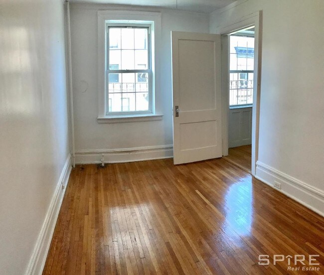 Building Photo - 151 Joralemon St