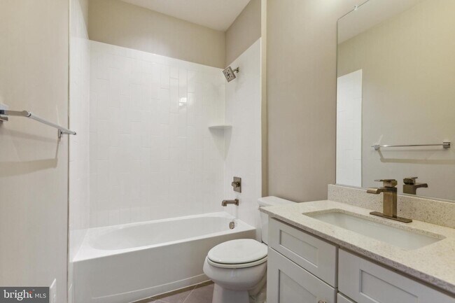 Building Photo - 9314 Sweetbay Magnolia Ct