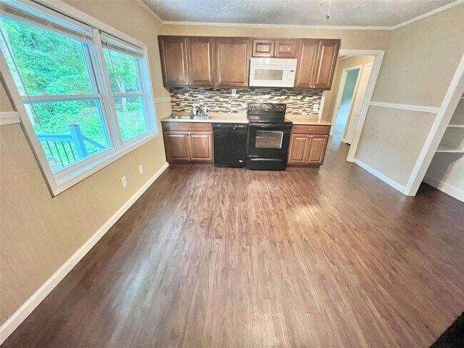 Foto del edificio - 4415 Oak St