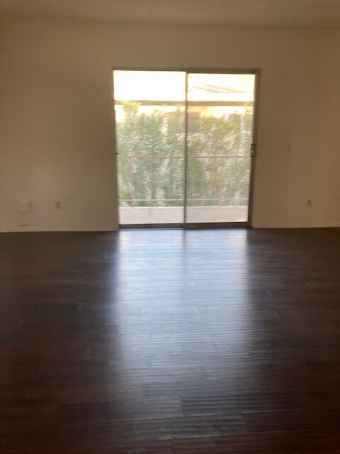Foto del edificio - 4401 Clayton Ave