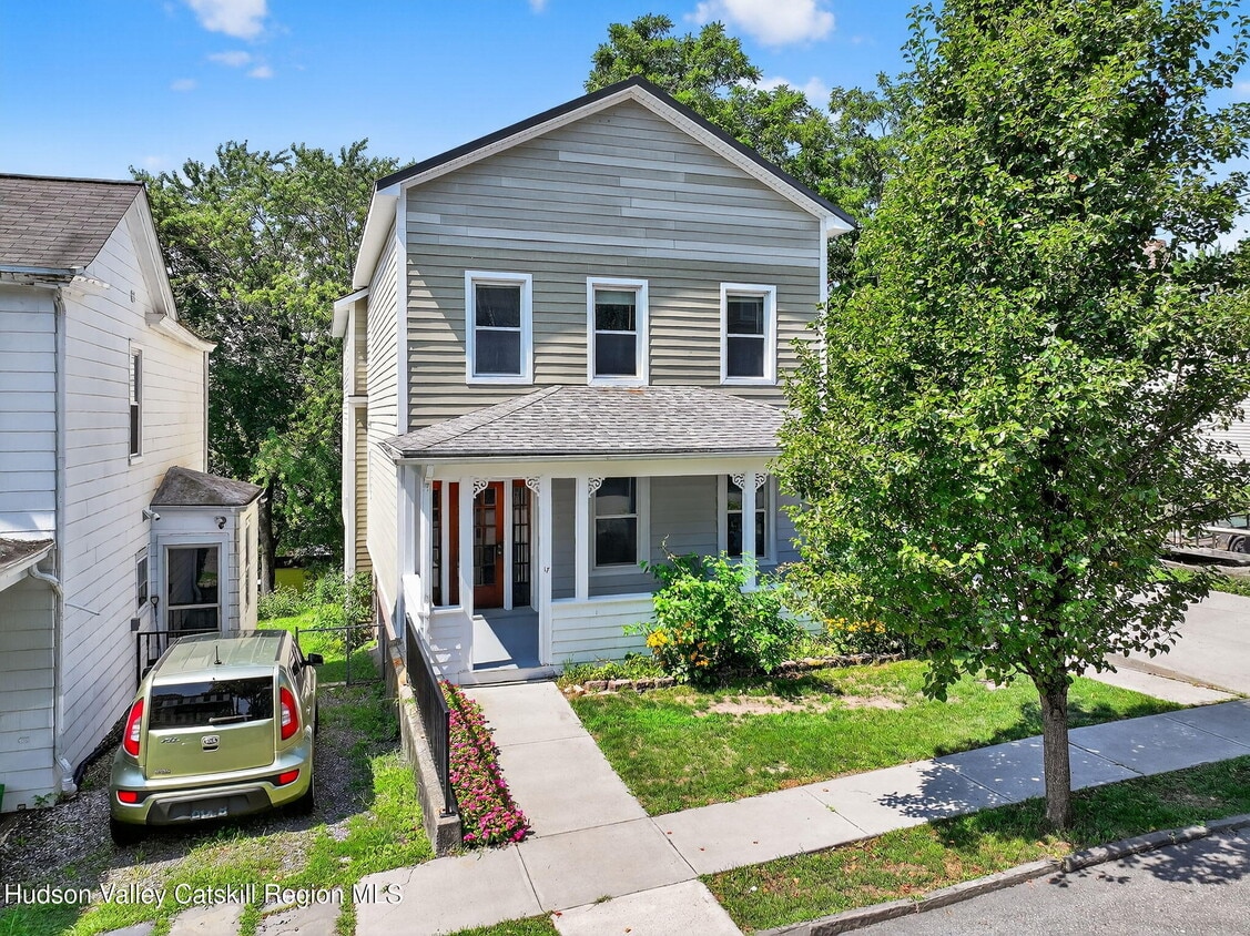 Primary Photo - 17 New St