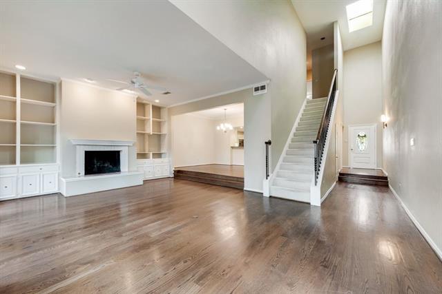 Foto principal - 4150 Woodcreek Dr