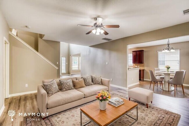 Building Photo - 3514 White Oak Point Dr