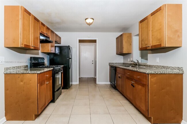 Foto del edificio - 400 W 36th St