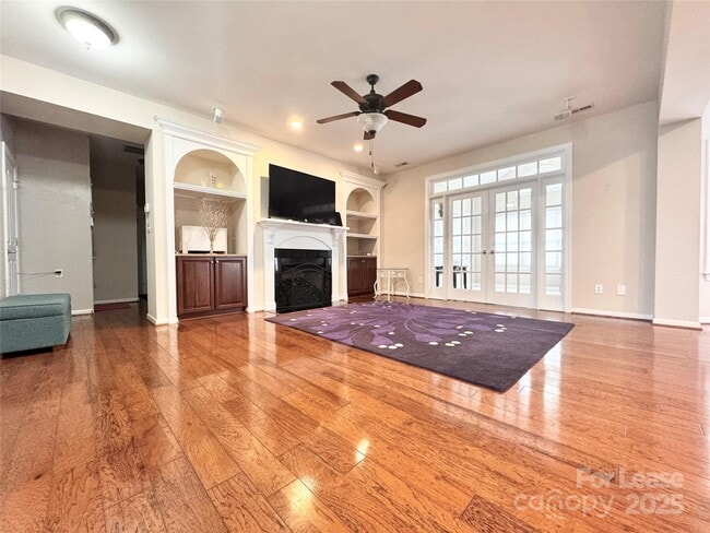 Building Photo - 11028 Huntington Meadow Ln