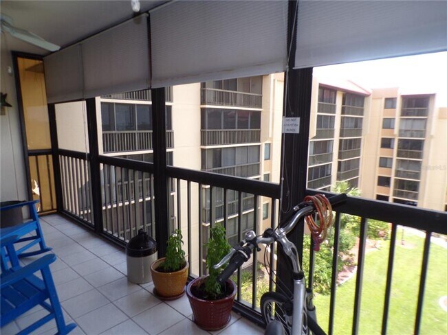 Foto del edificio - 3006 Caring Way
